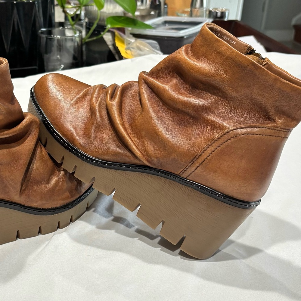 DIBA True NIFT TEE brown leather platform ankle boots women’s size 8.5